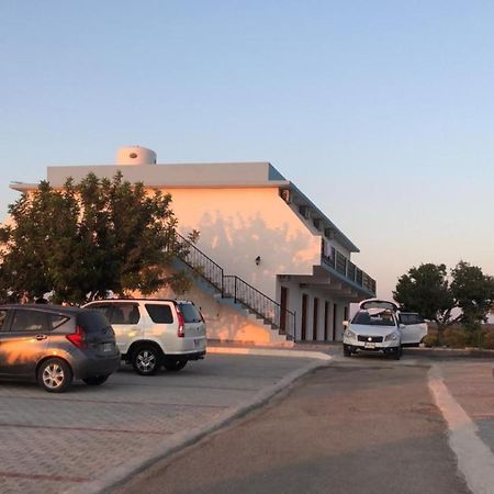 Karpaz Sunset Hotel Rizokarpaso Eksteriør bilde