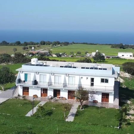 Karpaz Sunset Hotel Rizokarpaso Eksteriør bilde