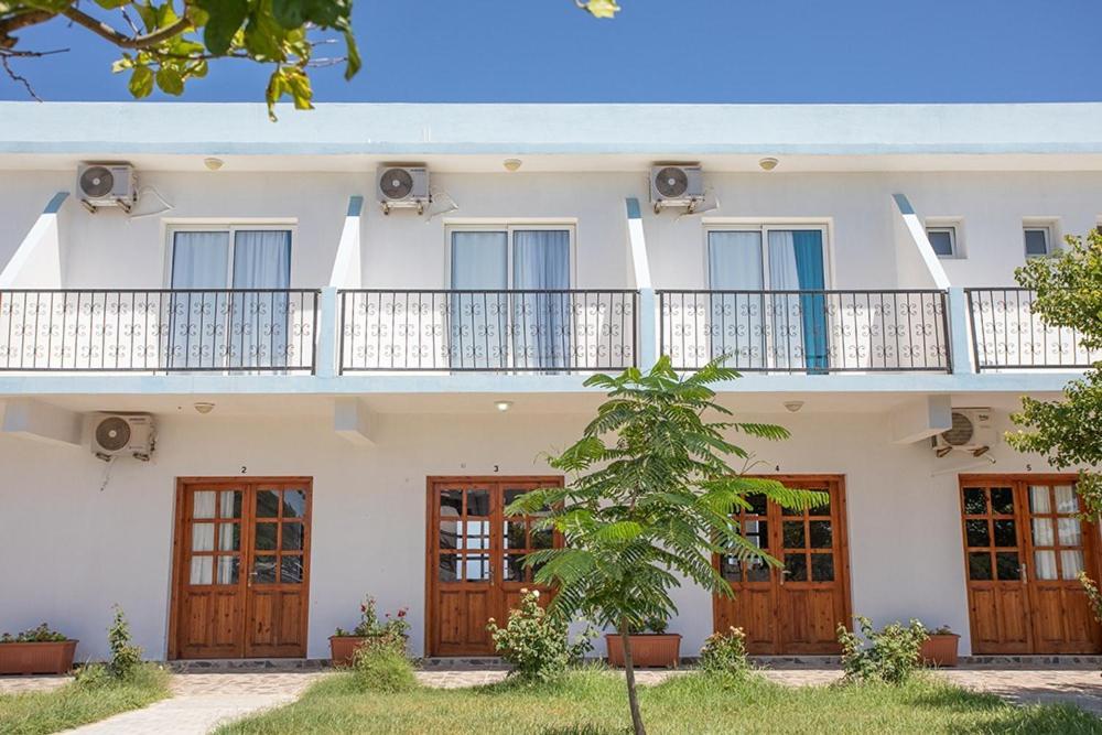 Karpaz Sunset Hotel Rizokarpaso Eksteriør bilde